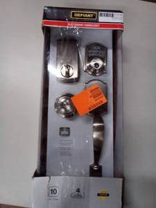 lot 108 image: Defiant Electronic lockset