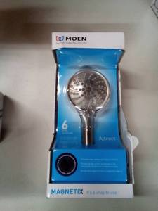 lot 142 image: moen 6 setting shower head