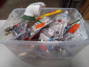 lot 153 image: assortment of plumbing supplies