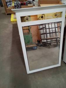 lot 157 image: lighted white vanity mirror