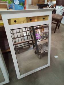 lot 156 image: lighted white vanity mirror