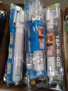lot 177 image: storm door closers