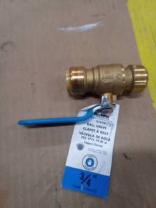 lot 247 image: sharkbite plumbing ball valve