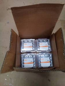 lot 278 image: Hdx 9v batteries