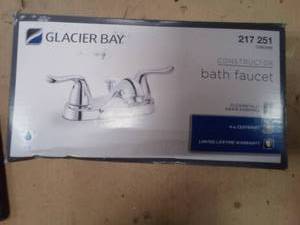 lot 296 image: Glacier bay bath faucet