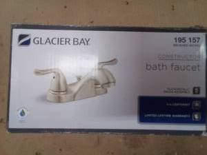 lot 298 image: Glacier bay bath faucet