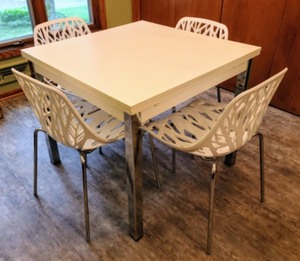 Amazing Dining Set