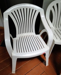 Plastic Outdoor Chairs