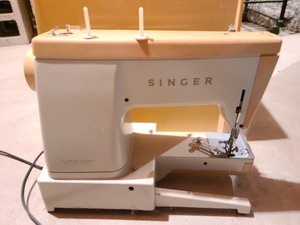 Singer Sewing Machine