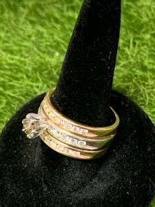 Stunning 14kt Diamond Wedding Ring Set