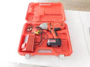 Heavy Duty Milwaukee 18 Volt Impact Wrench In Orange Carrying Case