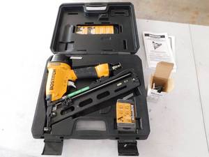 Bostitch Finishing Nailer Gun In Case