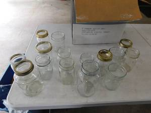 Canning Fruit & Jelly Jars W Caps