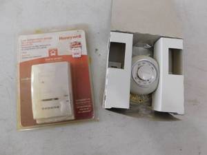 Honeywell-Low Temperature Garage Non-Programmable Thermostat--Honeywell Round Heating-Cooling Thermostat