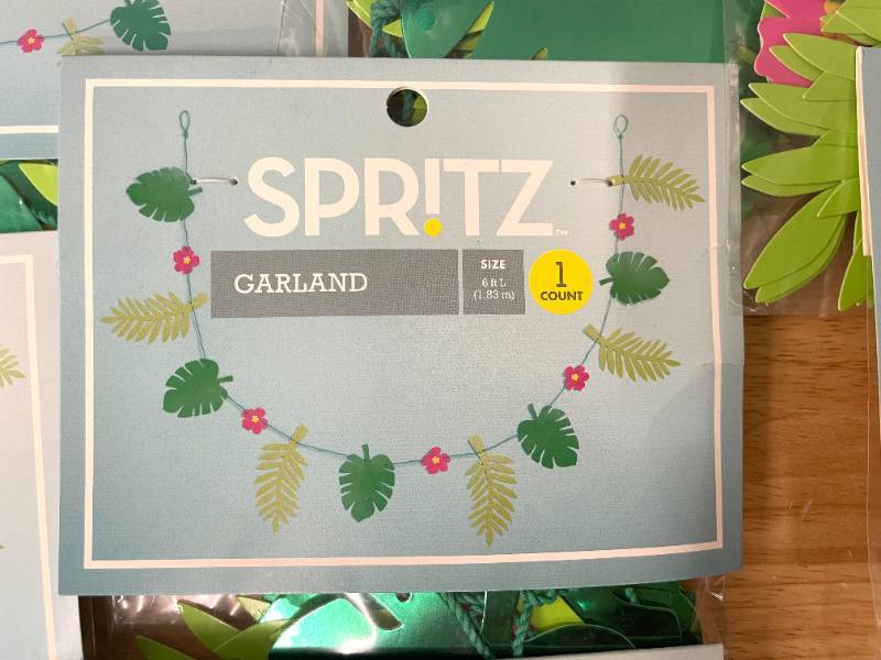 Lot of 10 Garland Party 6 Banners.