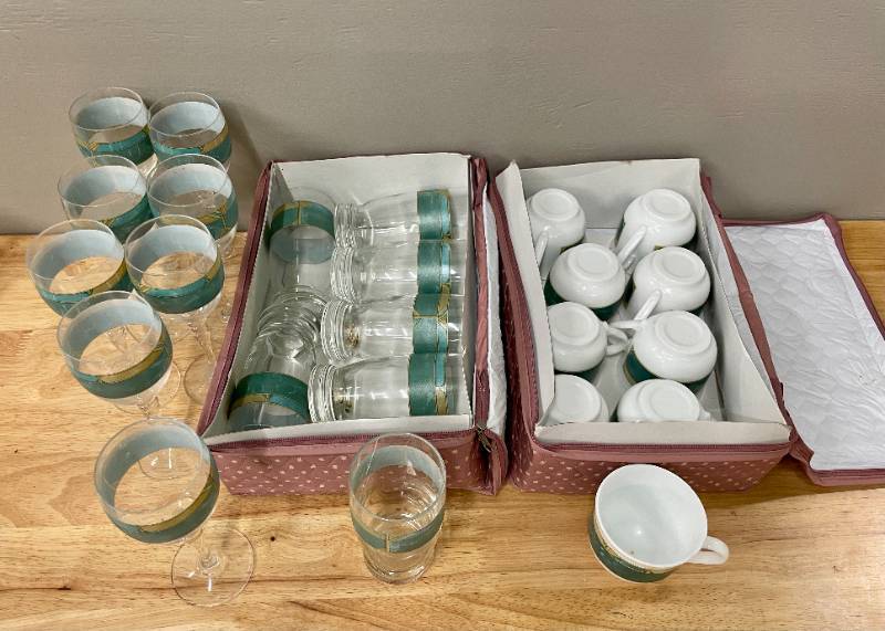 24 Piece Set of Luminarc Glasses and Mugs