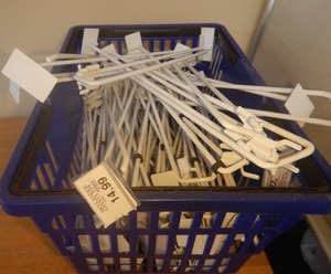 14 Pegboard Display Hooks