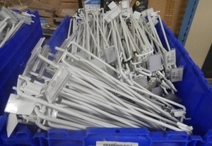 14 Pegboard Display Hooks