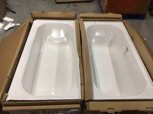 Lot of 2 Maui NexTile 30 in. x 60 in. x 76.5 in. Standard Fit Alcove Bath (both have cracks and broken) review pictures