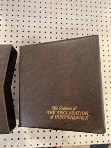 lot 6 image: Signers of The Declaration of Independence 220 Pages