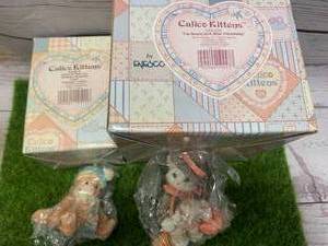 lot 30 image: Lot of 2 Calico Kittens from Enesco (these sell well on ebay)