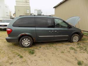 2005 Chrysler Town & Country