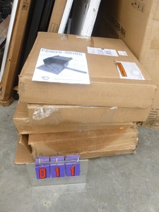 Qty of 5 chainsaw cases. Some may be missing a part. As shown.