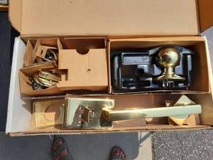 lot 17 image: Schlage Maximum Security Handle Set