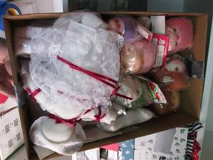 Doll bodies and heads...
