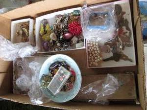 Lot of costume jewlery...