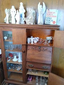 Huge Glassware lot From Ceramic Re...