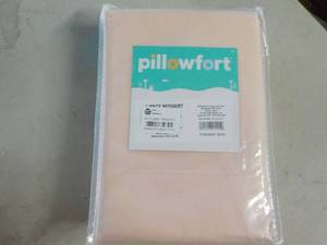 Pillow Fort Pink Queen Size Bedskir...