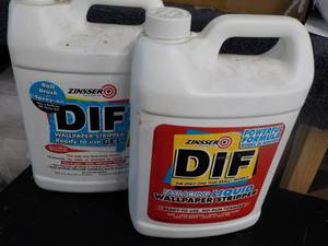 2 Jugs PIF Wall Paper Stripper 1 F...