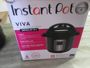 Instant Pot - open box , front dama...