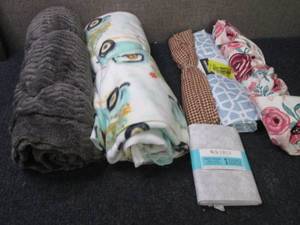 Assorted Fabric Yardages...