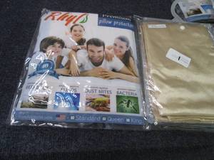 2- 2pks Satin Pillow Protectors Que...