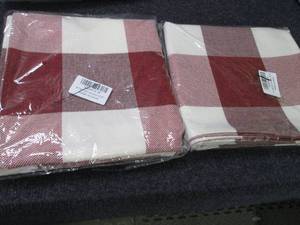 2- 2pk 18 inch Pillow Covers...