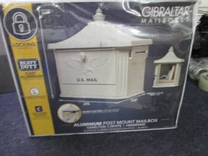 Hamilton Premium, Large, Locking, A...