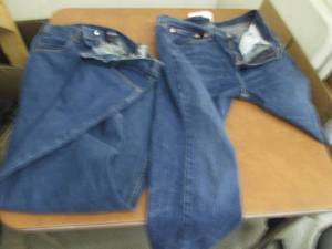 2 Pair Mens Jeans 36x32, 34x34...