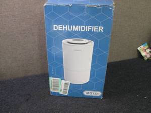 LoNove Dehumidifier open box, untes...
