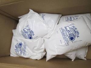 lot 11 image: 9 ice-brix ...