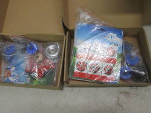 lot 32 image: 2 six blade metal trimmer heads ...