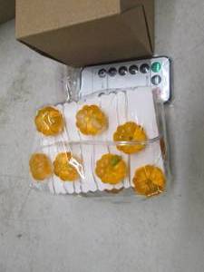 lot 35 image: 7 packages of 3d pumpkin led string...