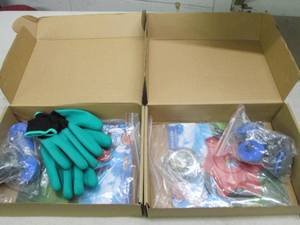 lot 39 image: 2 packs of six blade trimmer heads ...