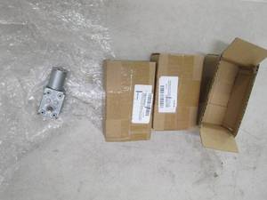 lot 49 image: 3 worm gear motor high torque hobby...