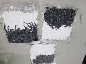 lot 50 image: 3 packs of 300 pcs of black and whi...