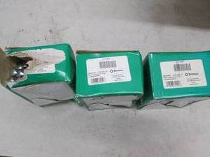 lot 81 image: 3 boxes of carriage screws ...