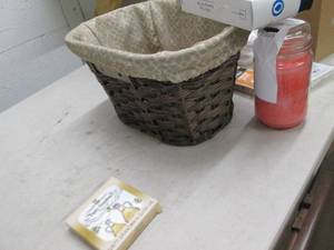 lot 174 image: basket of essinatl oils, wax melt, ...