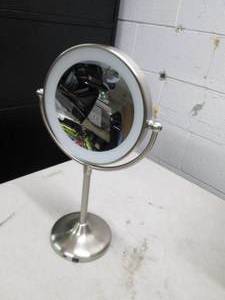 lot 209 image: lighted mirror no charger un able t...