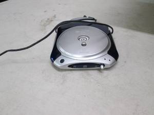 lot 226 image: predator cd-rw...